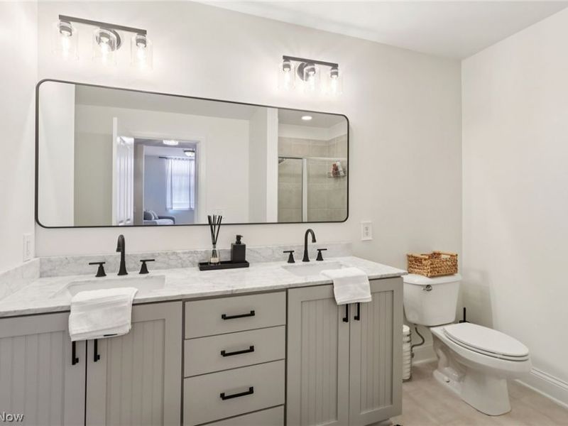 16800 Van Aken Boulevard, Unit 308, Shaker Heights, OH 44120 Photo 17