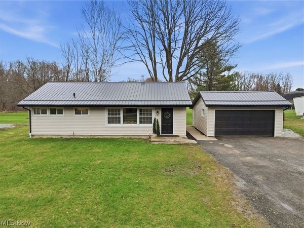 11790 Frost Road , Mantua, OH 44255