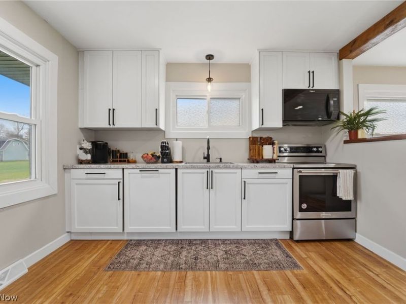 11790 Frost Road , Mantua, OH 44255 Photo 7