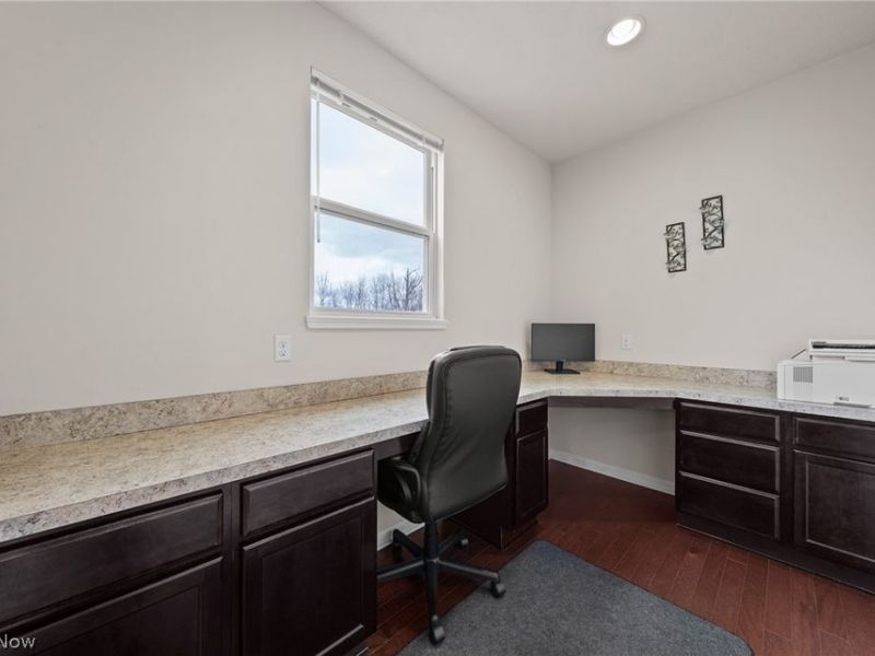 2039 Meadowood Boulevard, Twinsburg, OH 44087 Photo 11