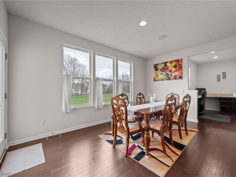 2039 Meadowood Boulevard, Twinsburg, OH 44087 Photo 20