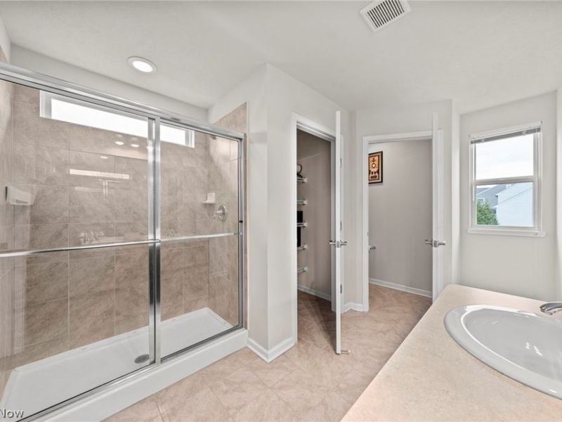 2039 Meadowood Boulevard, Twinsburg, OH 44087 Photo 24