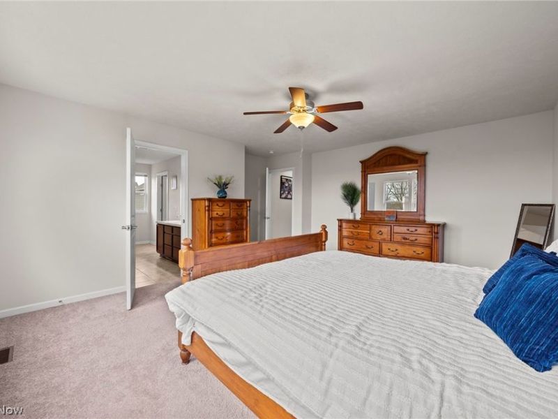 2039 Meadowood Boulevard, Twinsburg, OH 44087 Photo 27