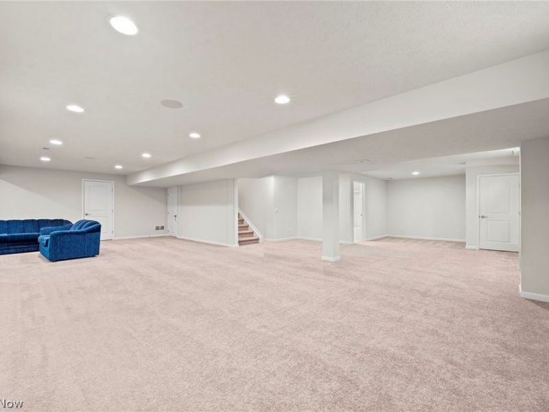 2039 Meadowood Boulevard, Twinsburg, OH 44087 Photo 34