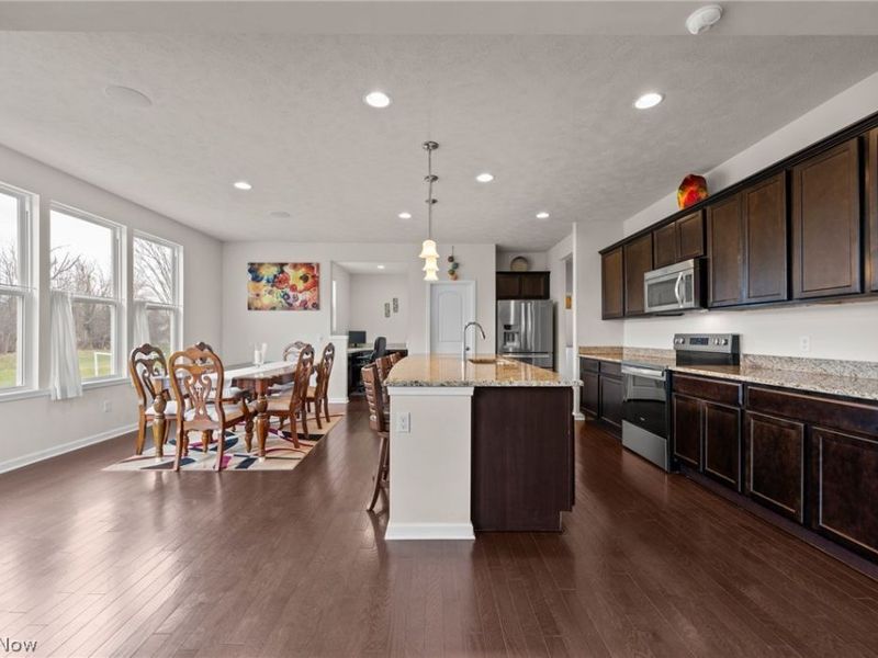 2039 Meadowood Boulevard, Twinsburg, OH 44087 Photo 5