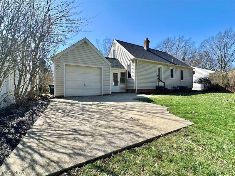 5815 Chestnut Road, Independence, OH 44131 Photo 20