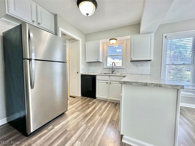 5815 Chestnut Road, Independence, OH 44131 Photo 4