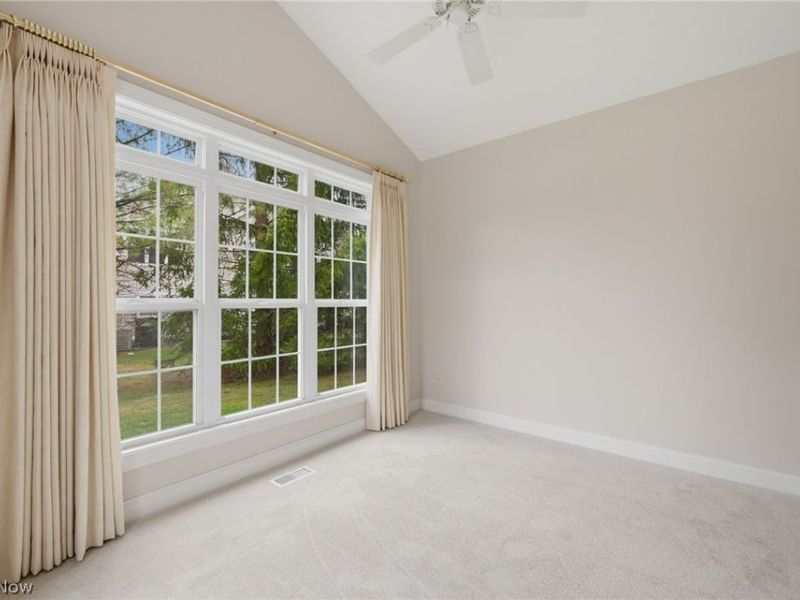 410 Rosebury Court, Mayfield Heights, OH 44124 Photo 14