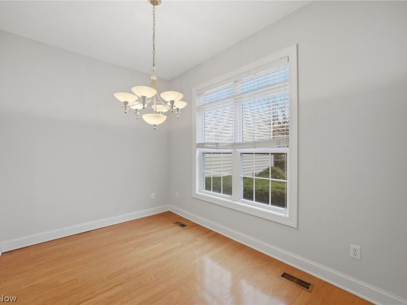 410 Rosebury Court, Mayfield Heights, OH 44124 Photo 17