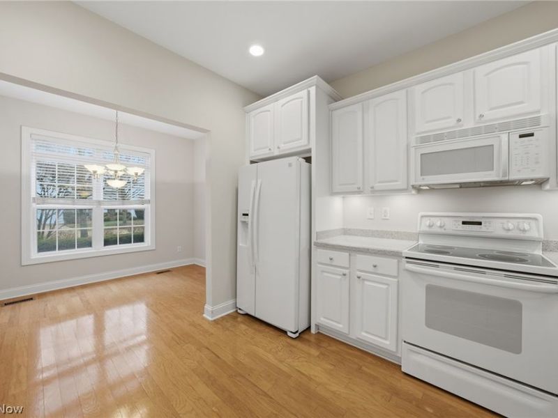 410 Rosebury Court, Mayfield Heights, OH 44124 Photo 21