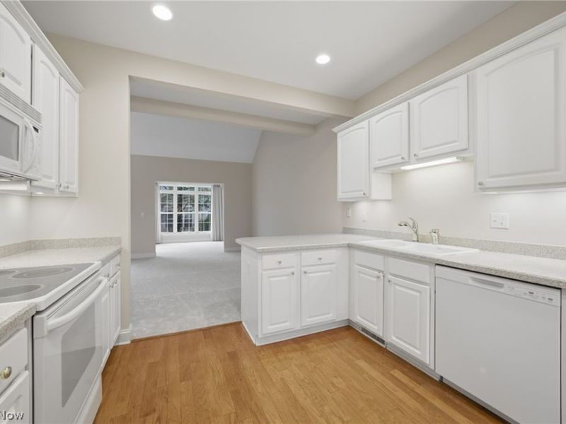 410 Rosebury Court, Mayfield Heights, OH 44124 Photo 23