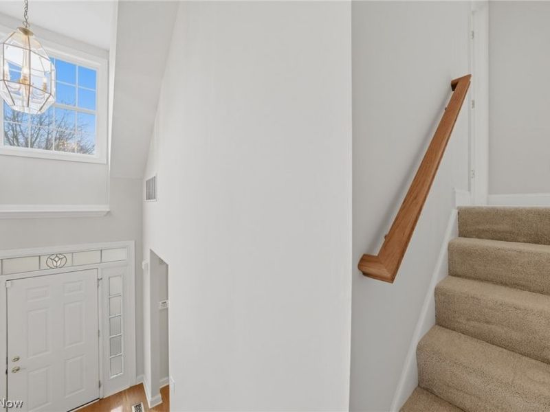 410 Rosebury Court, Mayfield Heights, OH 44124 Photo 34