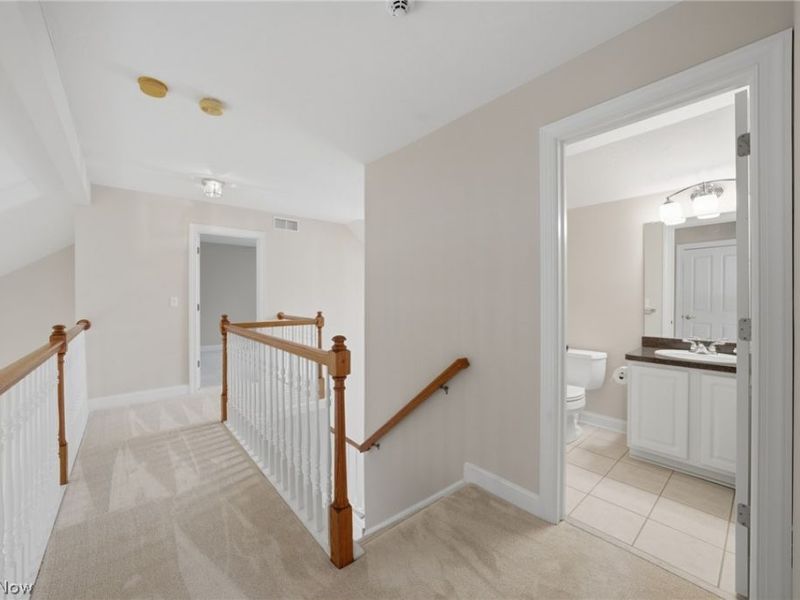 410 Rosebury Court, Mayfield Heights, OH 44124 Photo 41