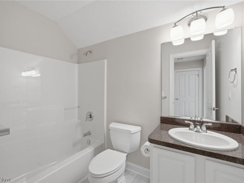 410 Rosebury Court, Mayfield Heights, OH 44124 Photo 42