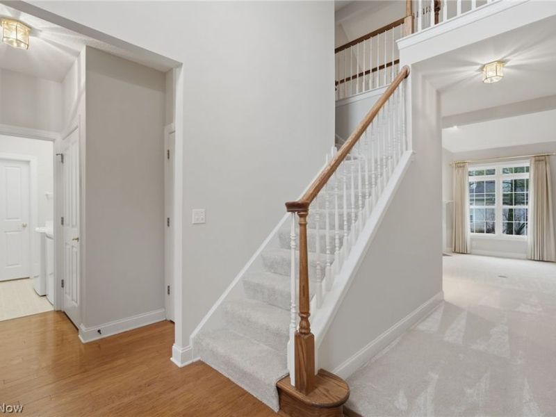 410 Rosebury Court, Mayfield Heights, OH 44124 Photo 5