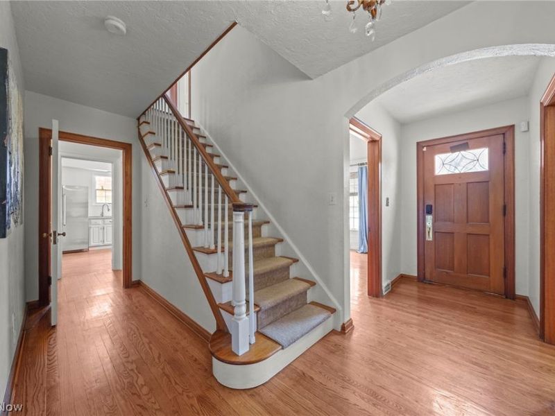 2678 Wrenford Road, Shaker Heights, OH 44122 Photo 3