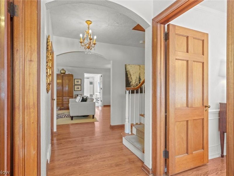 2678 Wrenford Road, Shaker Heights, OH 44122 Photo 6