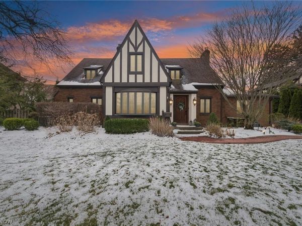 20721 Avalon Drive , Rocky River, OH 44116