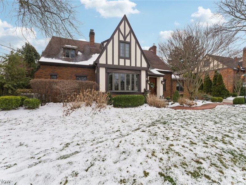 20721 Avalon Drive, Rocky River, OH 44116 Photo 3