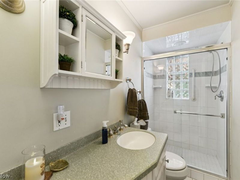 20721 Avalon Drive, Rocky River, OH 44116 Photo 39