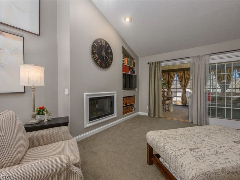 4929 Searls Drive NW, North Canton, OH 44720 Photo 7