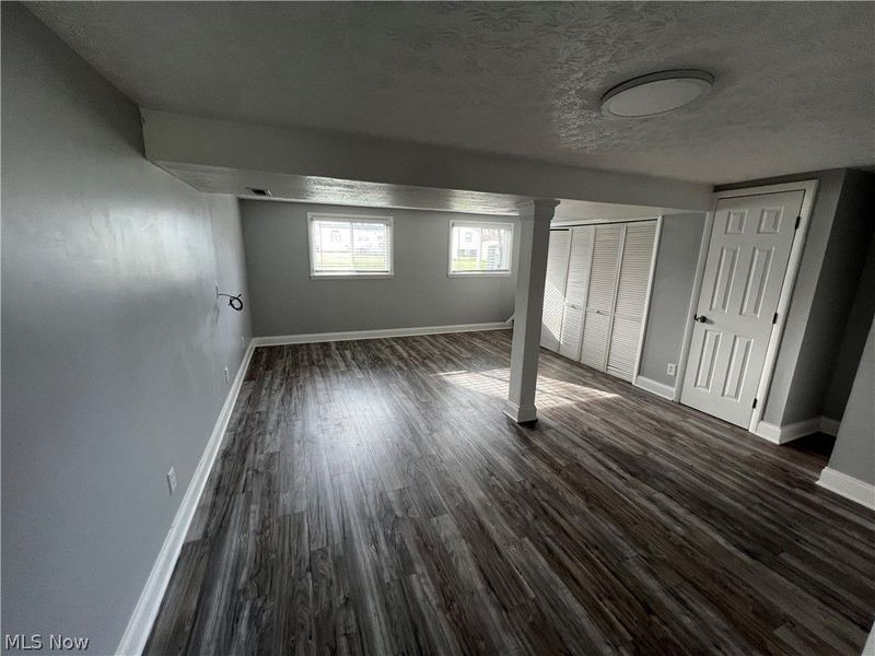 4048 Kenyon Avenue, Lorain, OH 44053 Photo 13