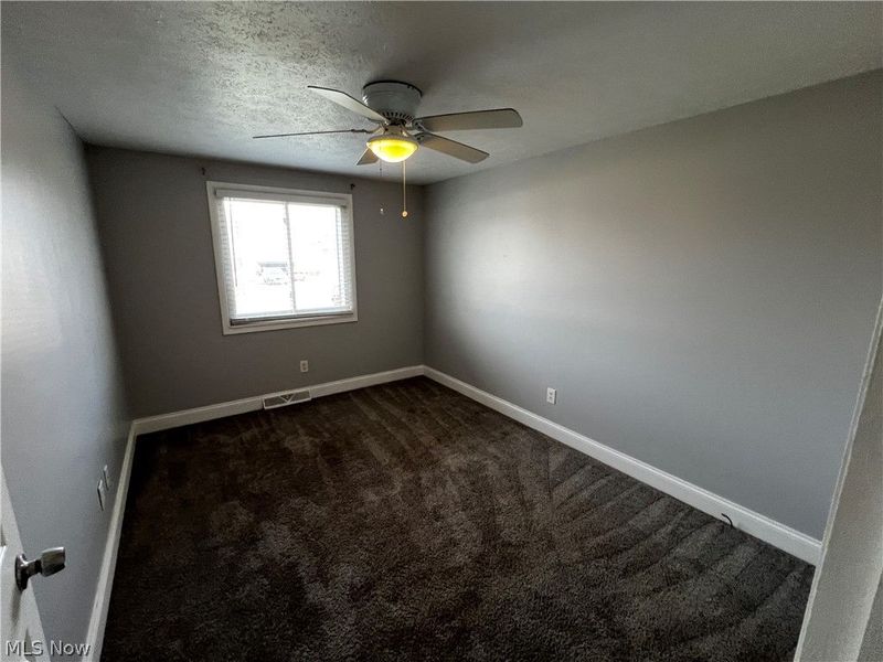 4048 Kenyon Avenue, Lorain, OH 44053 Photo 22