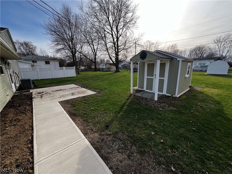 4048 Kenyon Avenue, Lorain, OH 44053 Photo 6