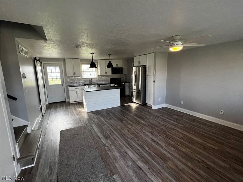 4048 Kenyon Avenue, Lorain, OH 44053 Photo 7