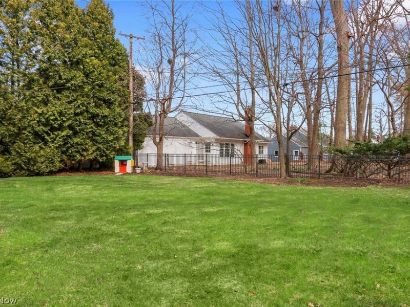 861 Orchard Park Drive, Rocky River, OH 44116 Photo 26