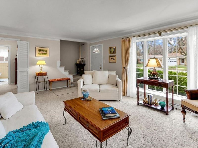 861 Orchard Park Drive, Rocky River, OH 44116 Photo 6