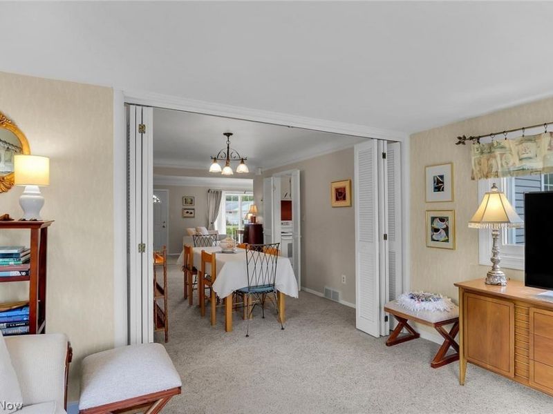 861 Orchard Park Drive, Rocky River, OH 44116 Photo 9