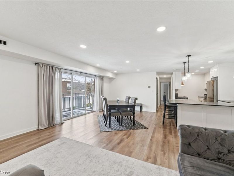 1900 King James Parkway, Unit 203, Westlake, OH 44145 Photo 10