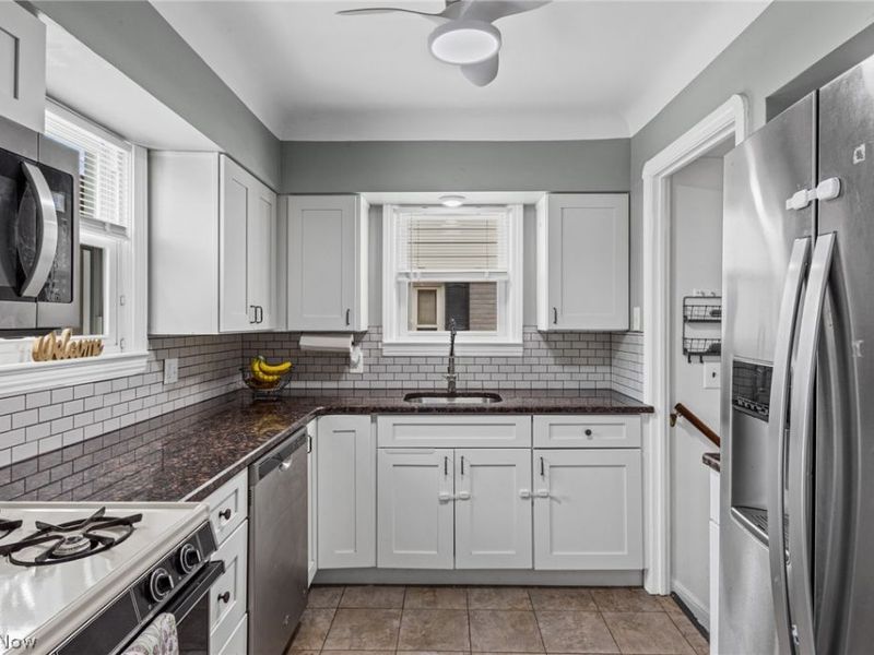 3243 W 142nd Street, Cleveland, OH 44111 Photo 11