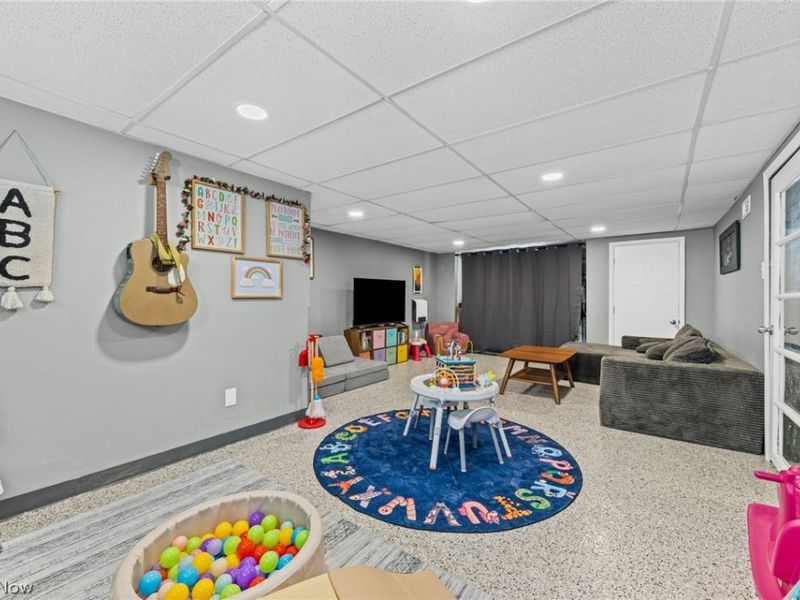 3243 W 142nd Street, Cleveland, OH 44111 Photo 27