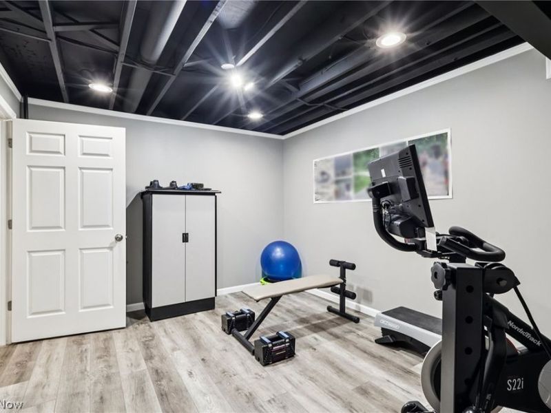 2430 Towpath Boulevard, Cuyahoga Falls, OH 44313 Photo 30