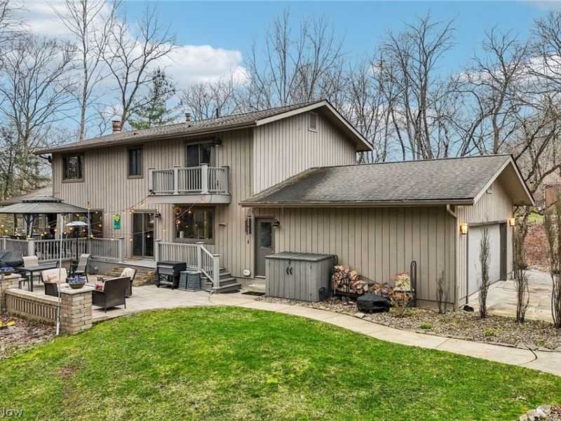 2430 Towpath Boulevard, Cuyahoga Falls, OH 44313 Photo 39