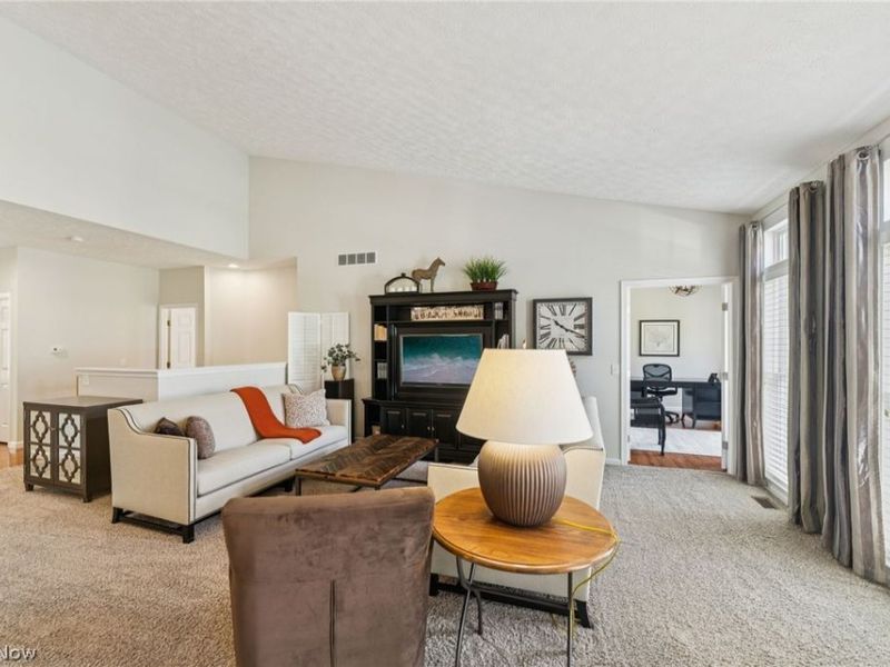 898 Willow Creek Drive, Fairlawn, OH 44333 Photo 7