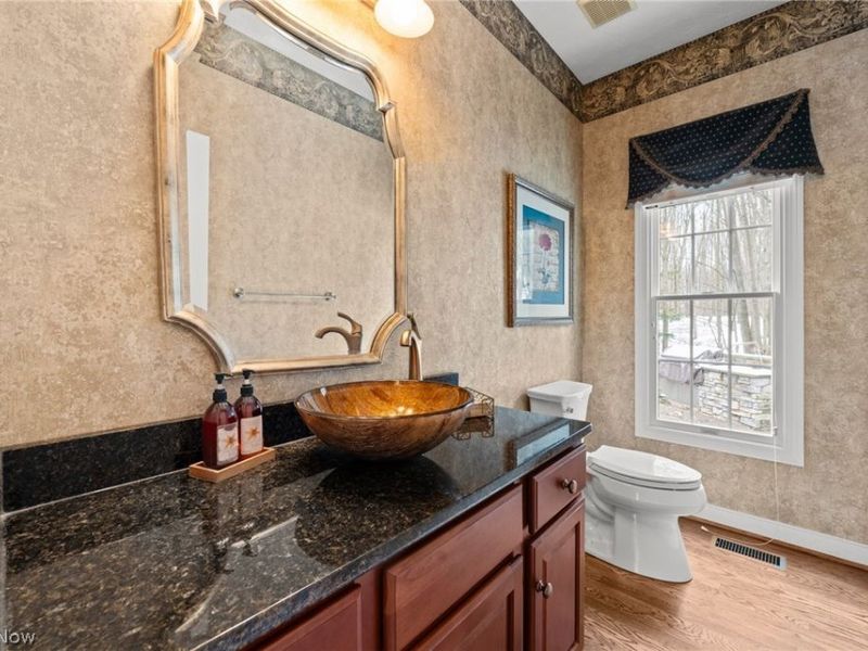 7442 Worlington Drive, Solon, OH 44139 Photo 13