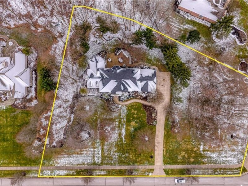 7442 Worlington Drive, Solon, OH 44139 Photo 3