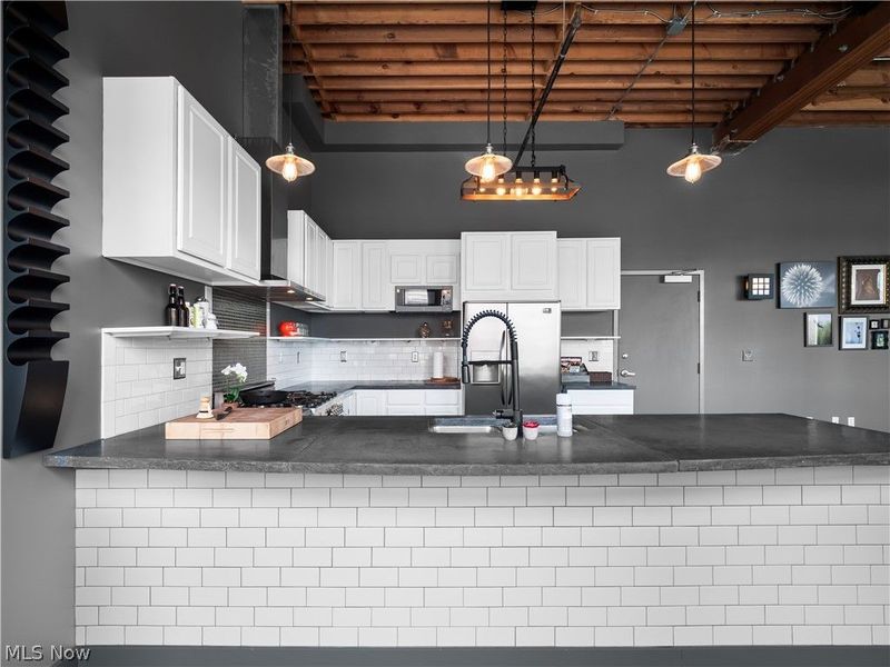 1260 W 4th Street, Unit 604, Cleveland, OH 44113 Photo 13