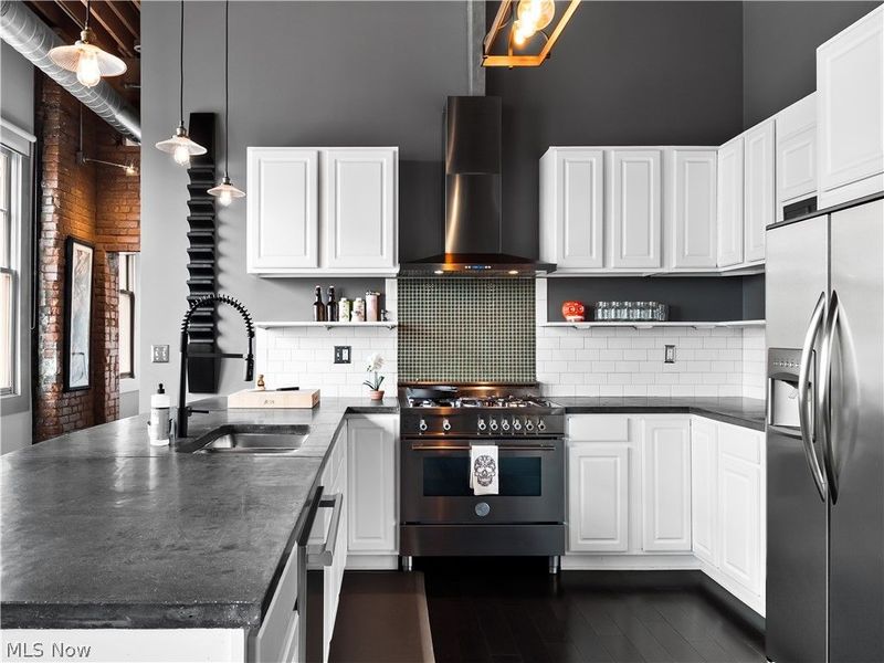 1260 W 4th Street, Unit 604, Cleveland, OH 44113 Photo 17