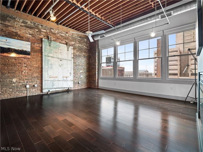 1260 W 4th Street, Unit 604, Cleveland, OH 44113 Photo 21
