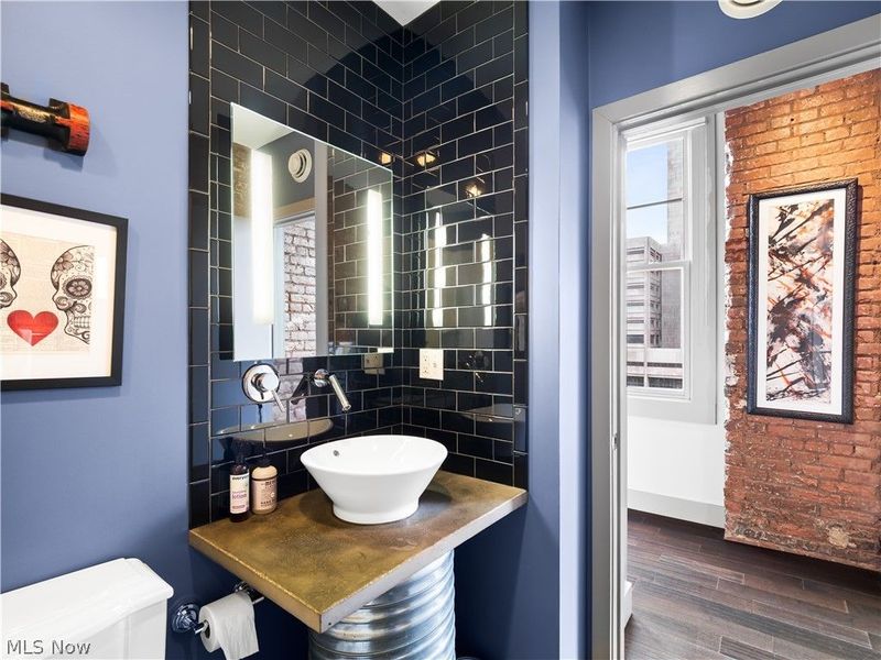 1260 W 4th Street, Unit 604, Cleveland, OH 44113 Photo 32