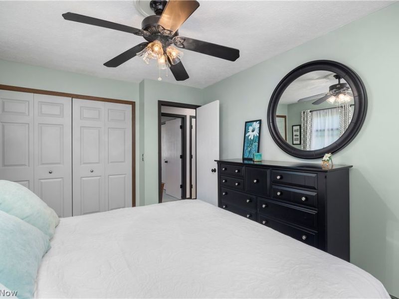 2630 Robinhood Drive, Lorain, OH 44053 Photo 33