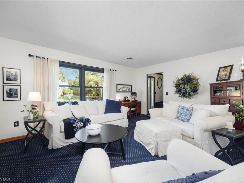 2630 Robinhood Drive, Lorain, OH 44053 Photo 6