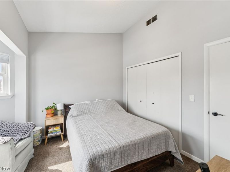 5412 Bridge Avenue, Cleveland, OH 44102 Photo 15