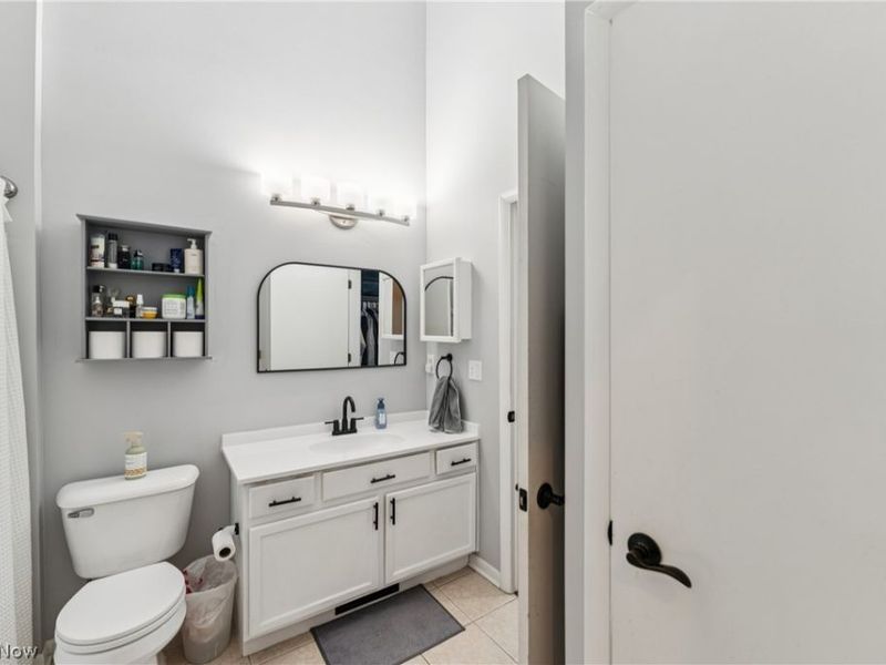 5412 Bridge Avenue, Cleveland, OH 44102 Photo 24