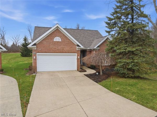 737 Elmwood Point , Aurora, OH 44202