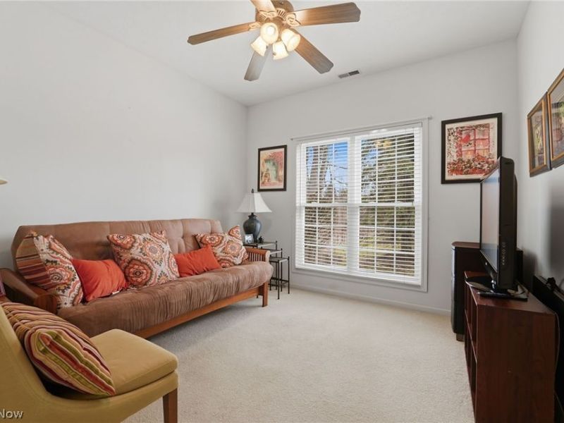 737 Elmwood Point, Aurora, OH 44202 Photo 9